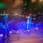 Sängerin Irina Kühn spielt live u.a. mit der Band PARTYBLUES