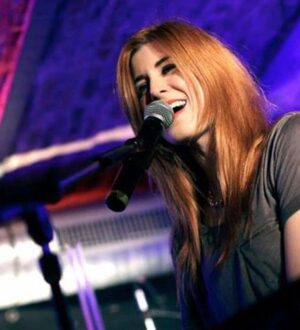 Plain Folly live // © Cindy Kay