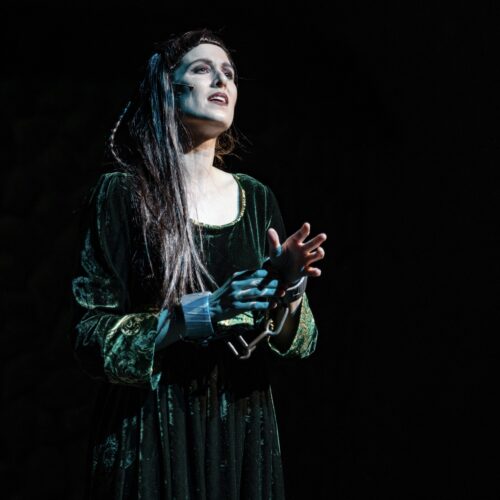 Sängerin Irina Kühn als Darstellerin im Musical "Artus - Excalibur"