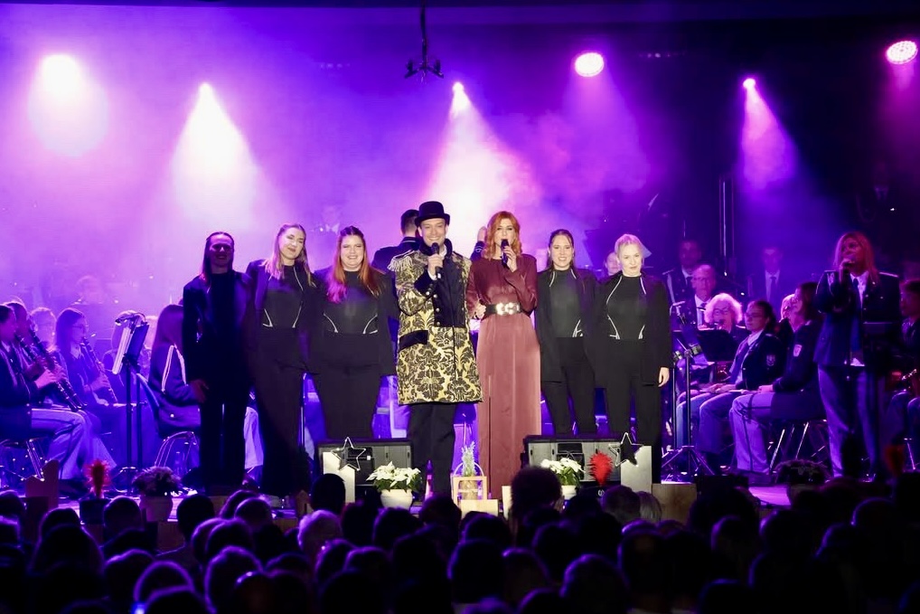 Irina Kühn singt Musical Songs mit Orchester